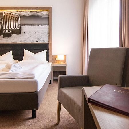 Villa Auszeit Hotel Garni 塞巴特黑灵斯多夫 外观 照片