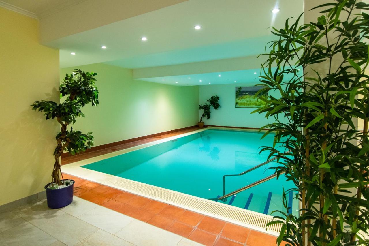 Villa Auszeit Hotel Garni 塞巴特黑灵斯多夫 外观 照片
