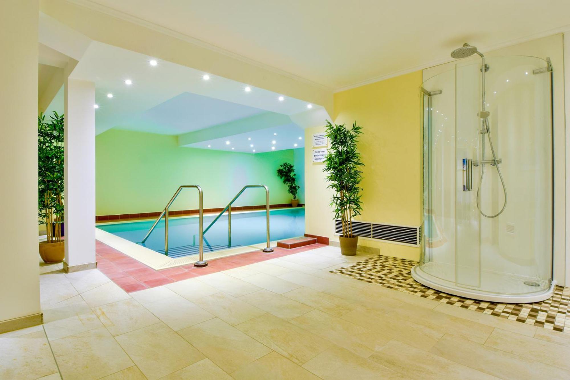 Villa Auszeit Hotel Garni 塞巴特黑灵斯多夫 外观 照片