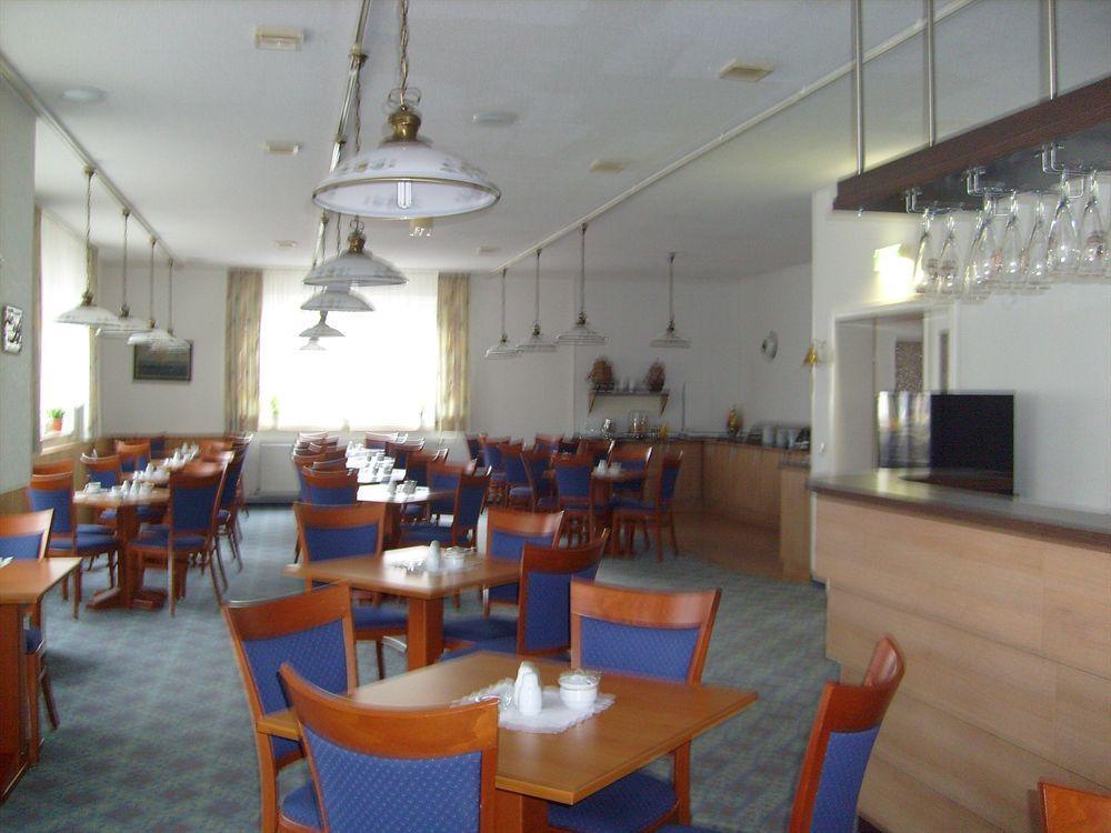 Villa Auszeit Hotel Garni 塞巴特黑灵斯多夫 外观 照片