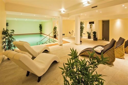 Villa Auszeit Hotel Garni 塞巴特黑灵斯多夫 外观 照片