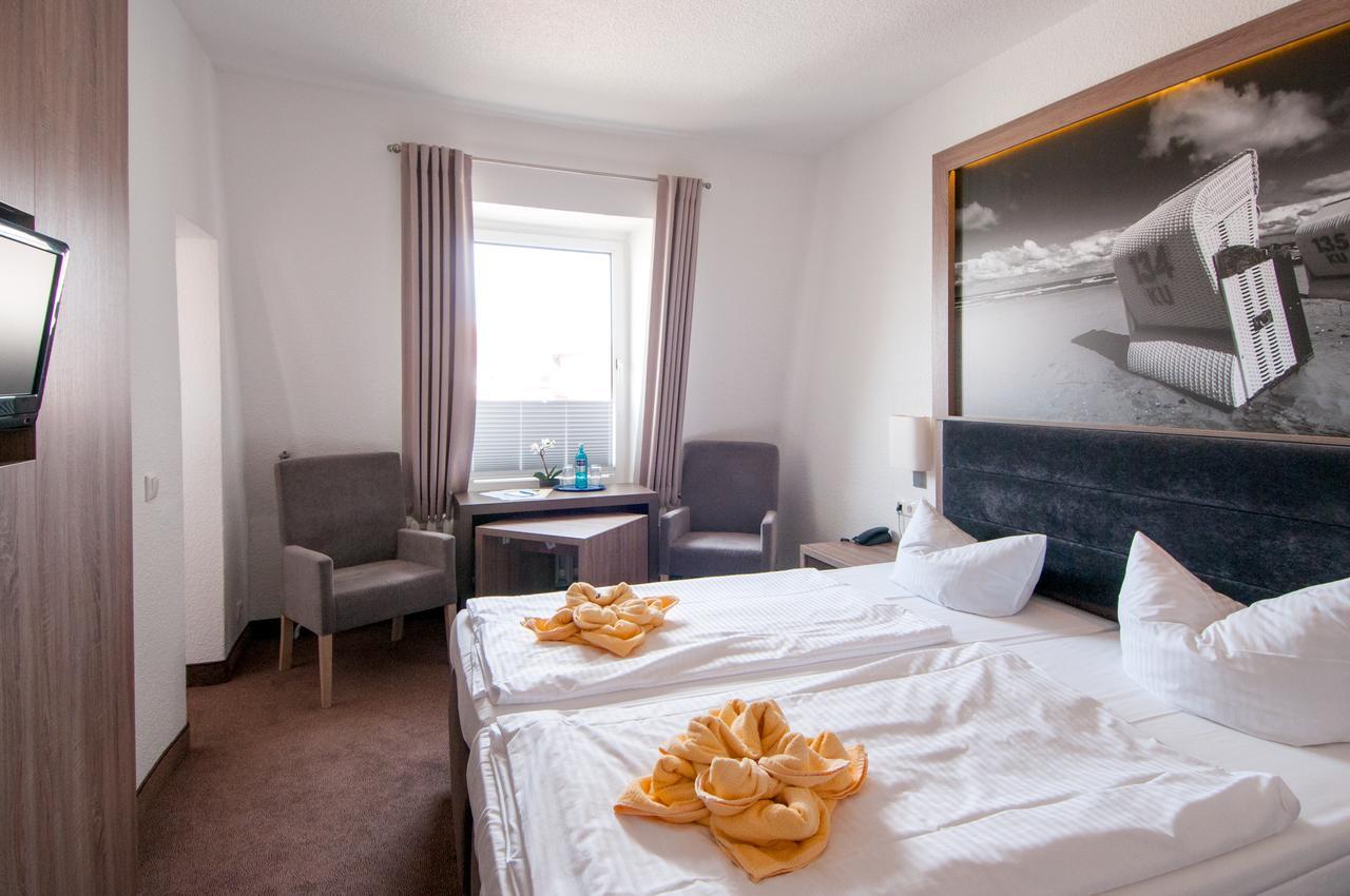 Villa Auszeit Hotel Garni 塞巴特黑灵斯多夫 外观 照片